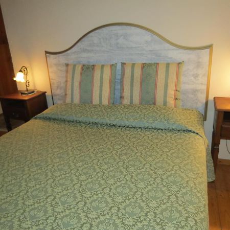 Agriturismo Borgo Del Papa Badia  Kültér fotó