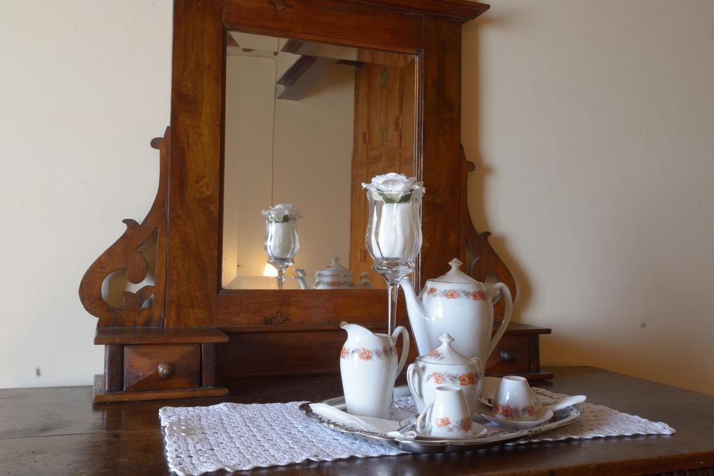 Agriturismo Borgo Del Papa Badia  Kültér fotó