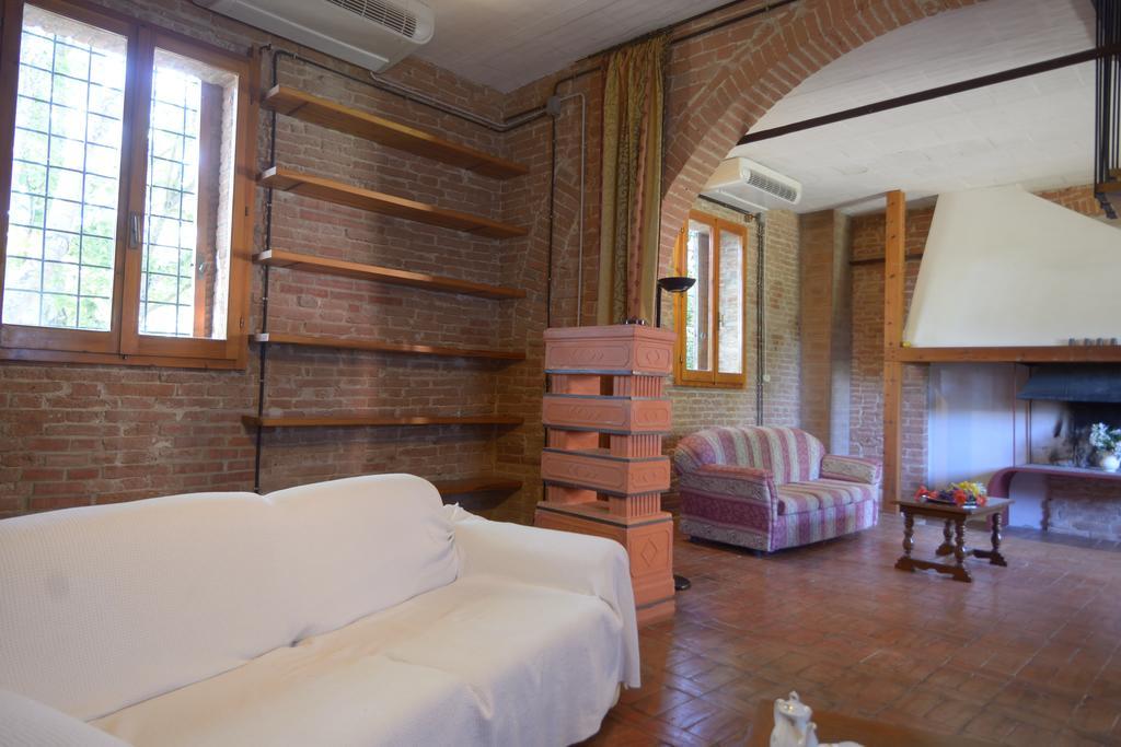 Agriturismo Borgo Del Papa Badia  Kültér fotó