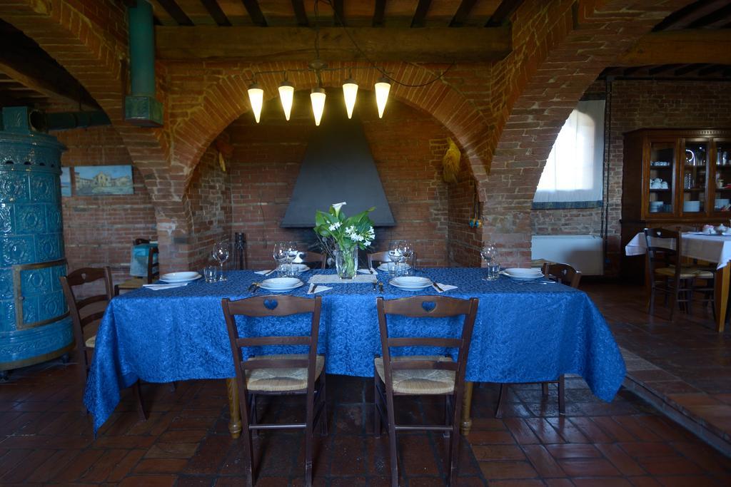 Agriturismo Borgo Del Papa Badia  Kültér fotó