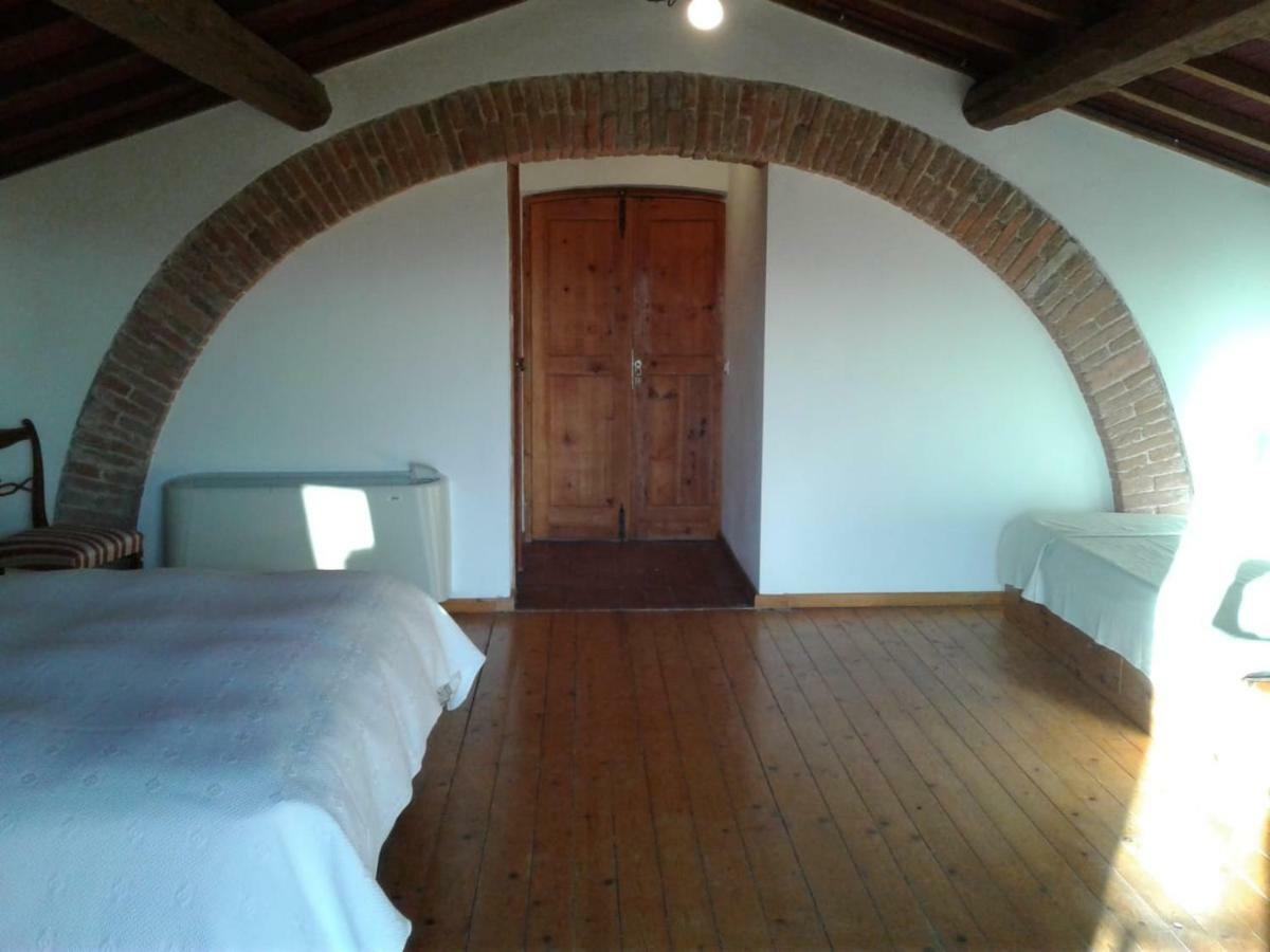 Agriturismo Borgo Del Papa Badia  Kültér fotó