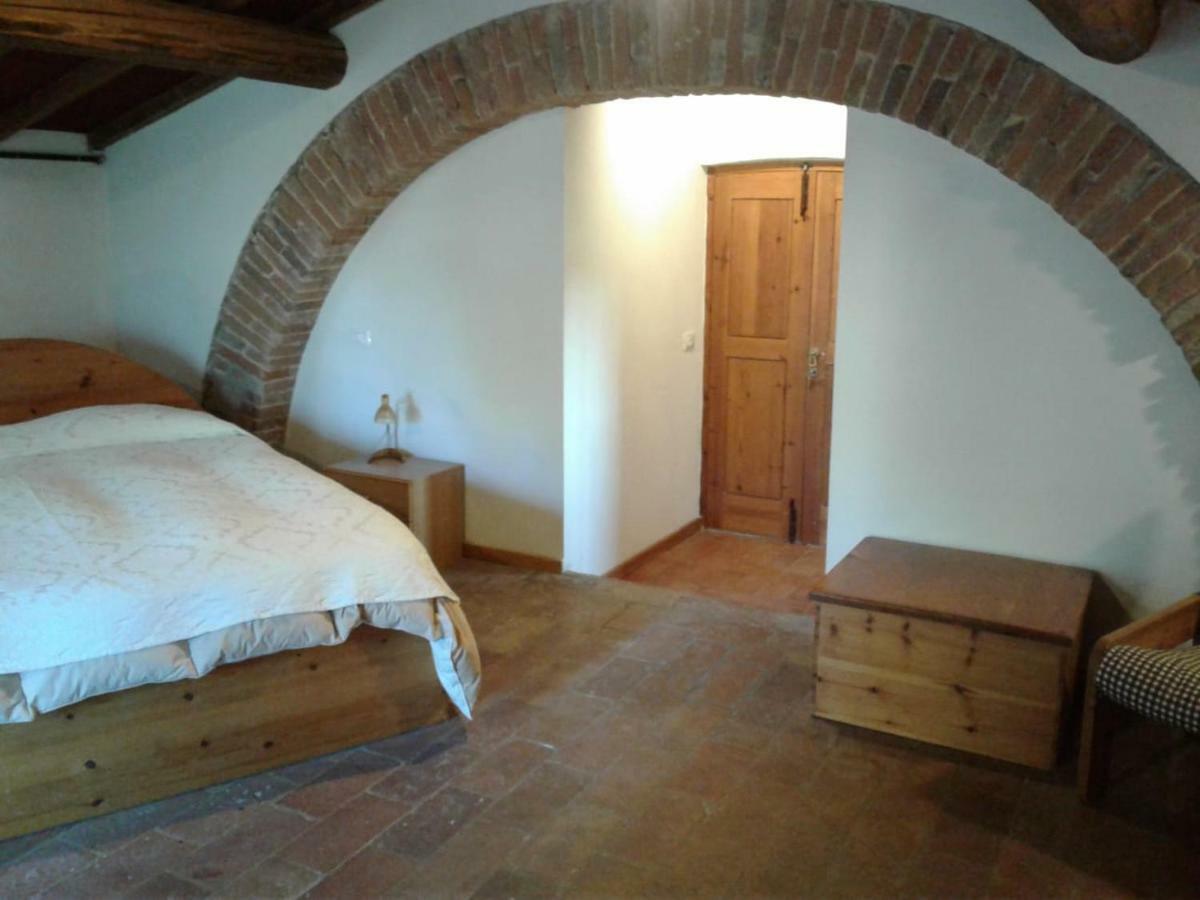 Agriturismo Borgo Del Papa Badia  Kültér fotó